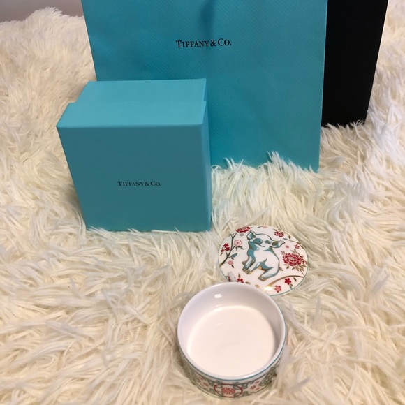 Tiffany & Co. Porcelain Jewelry Box (Free Dior Lip Glow & Mystery item) - Picture 5 of 14